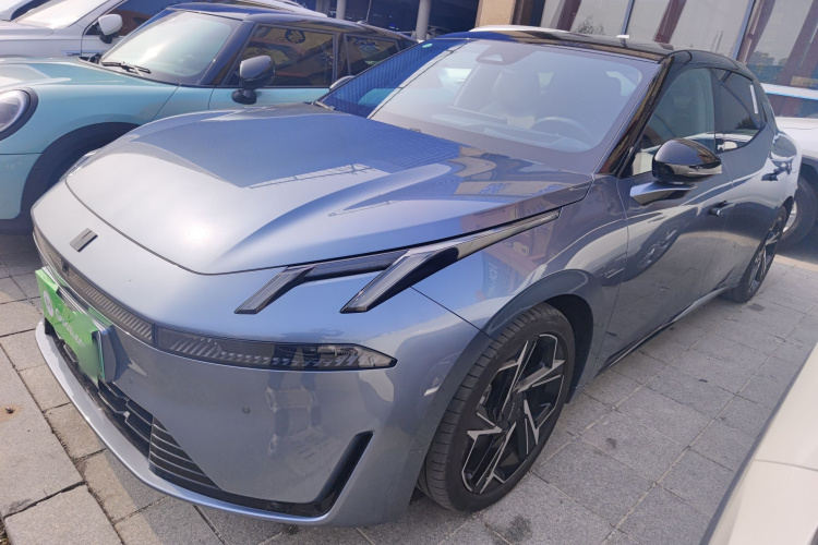 领克07 2024款 EM-P 126长续航 Ultra车身外观4