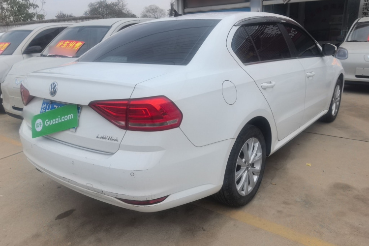 大众 朗逸 2017款 1.6L 自动舒适版车身外观7