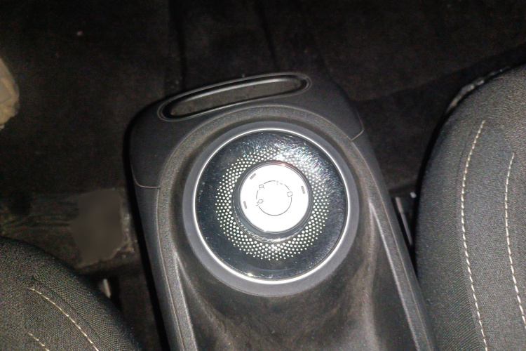 五菱汽车 五菱缤果 2024款 203km 轻享款局部细节18