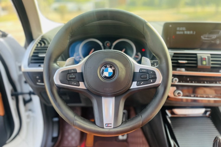 宝马X3 2018款 xDrive28i M运动套装 国VI中控内饰7009