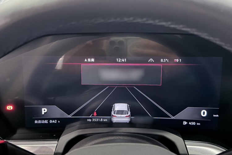 大众 途锐 2022款 3.0TSI 锐享版 曜黑运动套装中控内饰7014