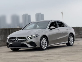 奔驰A级 2020款 改款 A 200 L 运动轿车时尚型