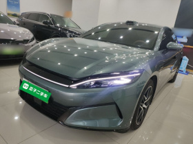 比亚迪 汉L 2025款 DM-p 四驱激光雷达旗舰型