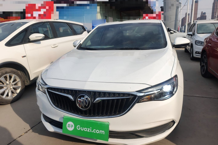 别克 英朗 2021款 改款 1.3T 自动轻混动精英型车身外观2