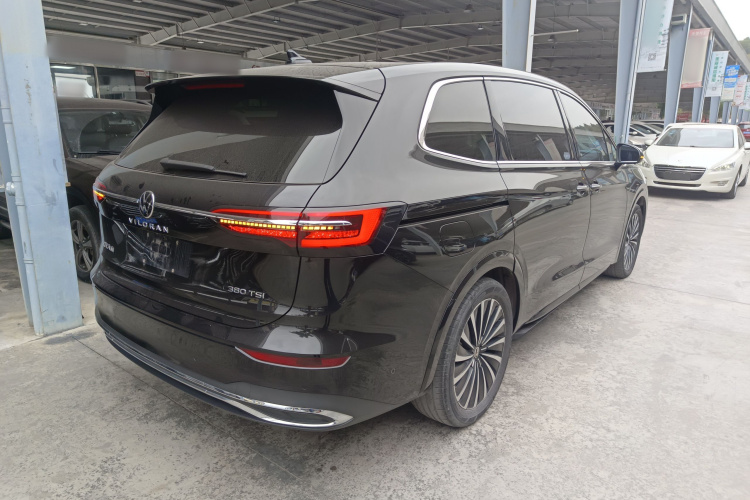 大众 威然 2022款 380TSI 尊贵版车身外观7