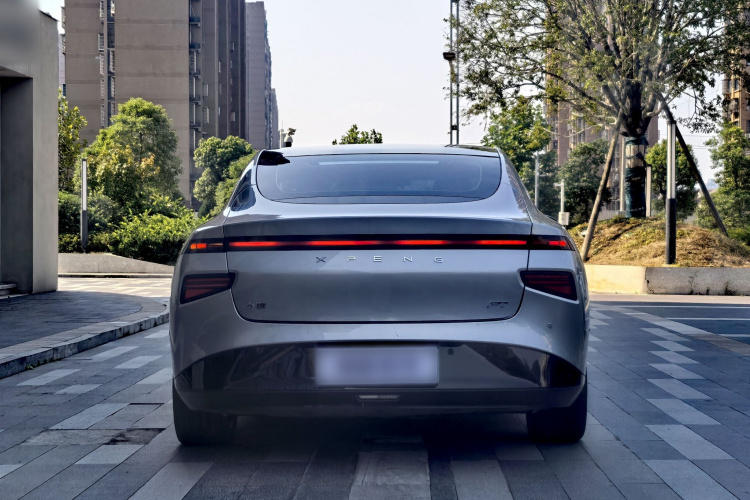 小鹏P7 2020款 670N车身外观6007