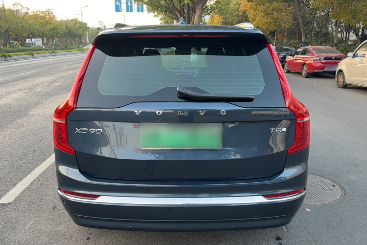 沃尔沃XC90新能源 2025款 T8 智尊豪华版 7座车身外观6005