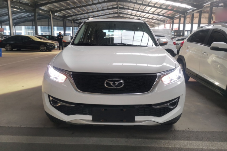 凯翼X3 2017款 1.6L 手动发烧友版 国V车身外观2