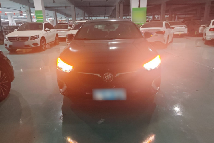 别克 君威 2017款 GS 28T 尊贵型车身外观2