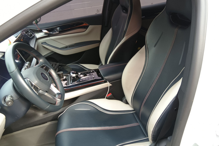 比亚迪 秦PLUS 2021款 DM-i 120KM 尊贵型中控内饰19