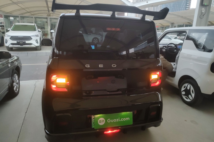 吉利银河 2025款 210km 熊猫卡丁车身外观6