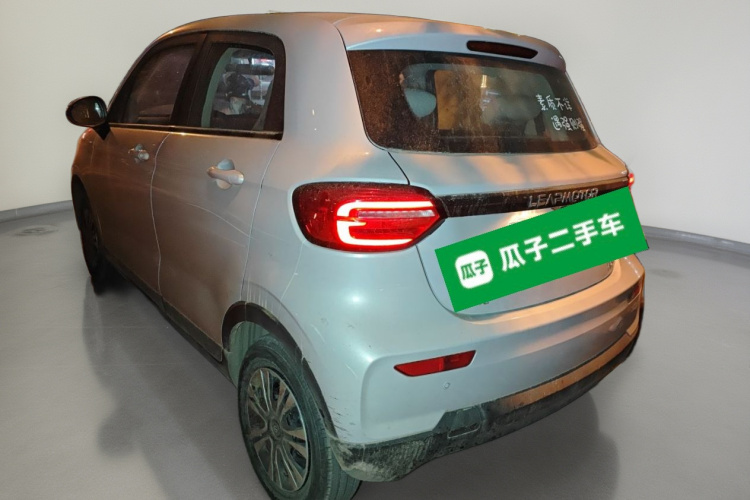 零跑汽车 零跑T03 2023款 200轻享版车身外观5