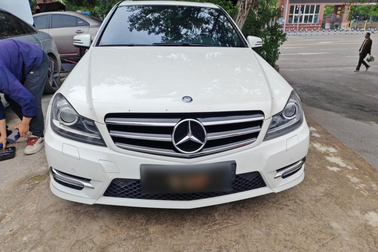 奔驰C级 2013款 C 260 时尚型 Grand Edition车身外观6001