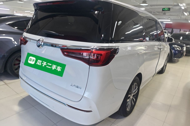 别克GL8 2020款 ES陆尊 653T 尊享型车身外观7