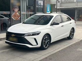 雪佛兰 科鲁泽 2023款 1.3T 轻混自动尊享版