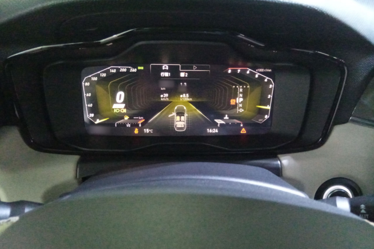 领克02 2022款 1.5TD DCT耀Pro局部细节14