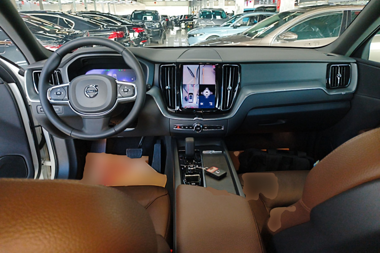 沃尔沃XC60 2022款 B5 四驱智逸豪华版中控内饰12