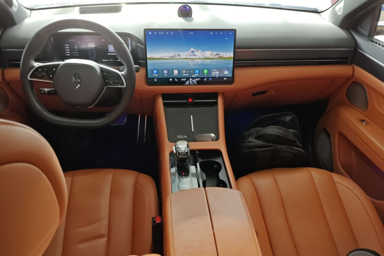 鸿蒙智行 问界M7 2024款 1.5T 智驾后驱Ultra版 5座中控内饰7002