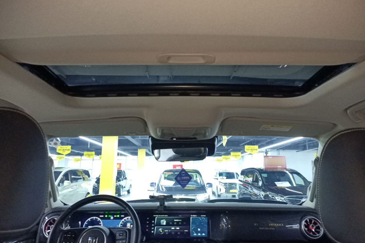 坦克300 2021款 越野版 2.0T 征服者中控内饰22