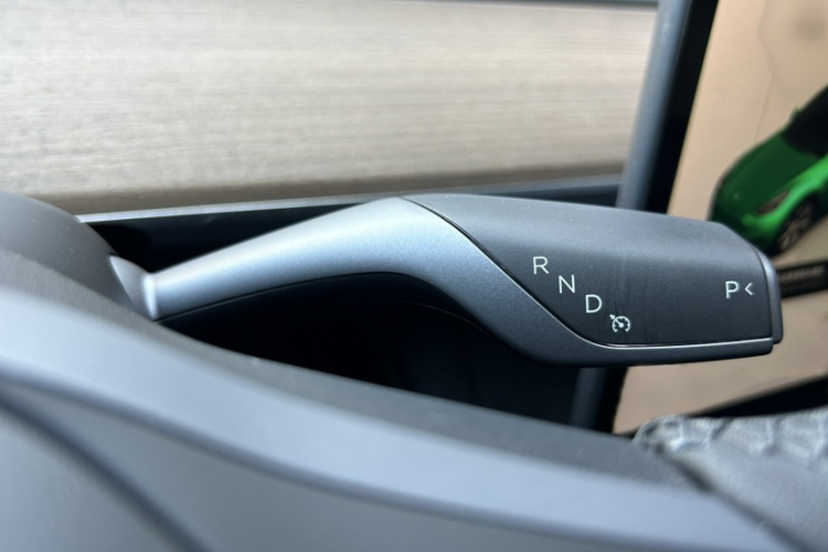 特斯拉 Model Y 2022款 后轮驱动版局部细节18