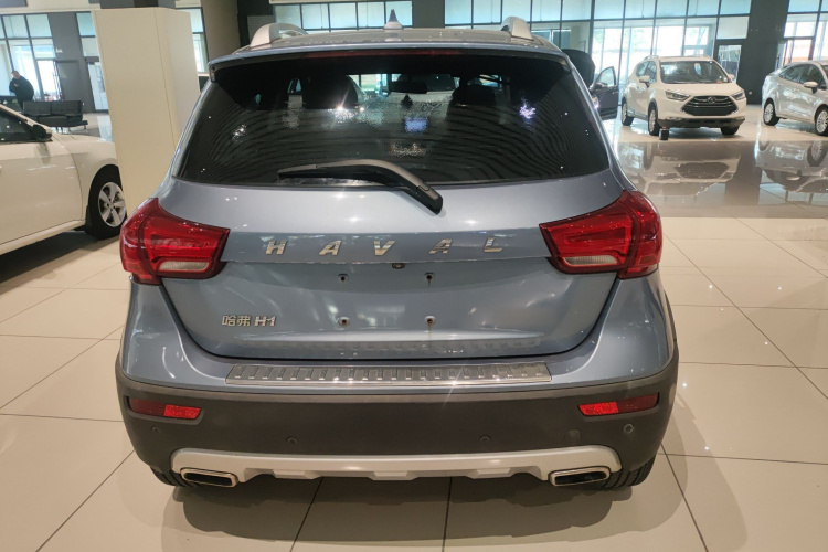 哈弗H1 2015款 1.5L AMT豪华型车身外观6