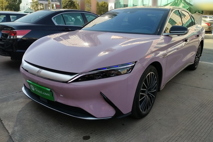 比亚迪 汉 2021款 EV 标准续航版豪华型车身外观1