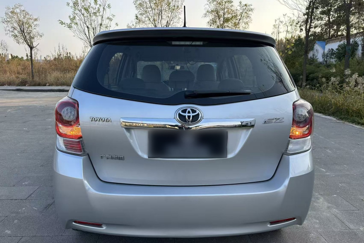 丰田 逸致 2014款 星耀 180E CVT精英版车身外观6006