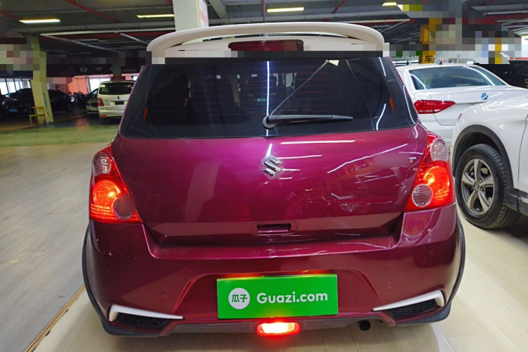 铃木 雨燕 2013款 1.5L 自动20周年限量版车身外观6