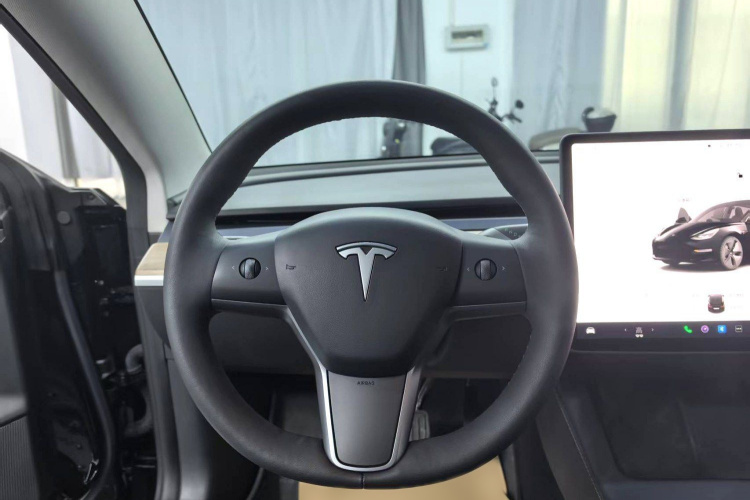 特斯拉 Model 3 2022款 后轮驱动版局部细节13