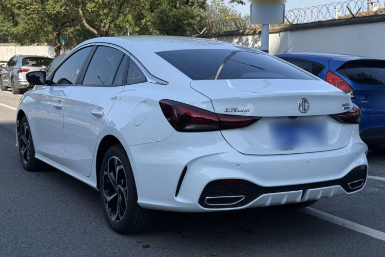 名爵 MG5 2025款 300TGI 全球旗舰版车身外观6007