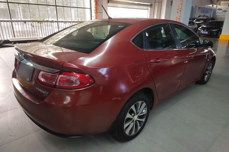 菲亚特 菲翔 2015款 1.4T 自动悦享版车身外观7