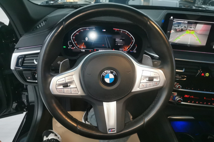 宝马5系 2023款 改款 530Li 领先型 M运动套装局部细节13