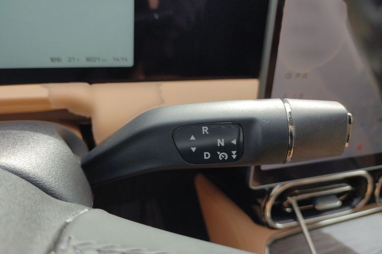 零跑汽车 零跑C11 2024款 增程 300尊享版局部细节18