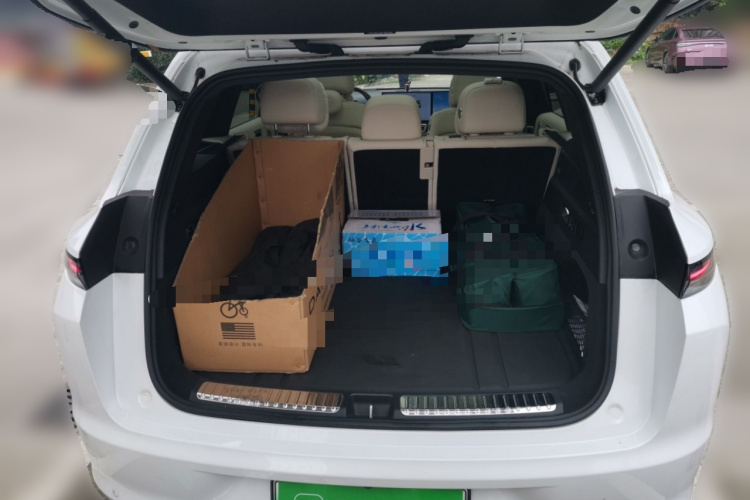 理想汽车 理想L7 2023款 Air中控内饰23