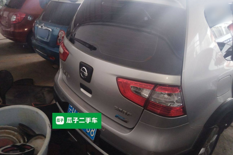 日产 骊威 2013款 劲锐 1.6XL CVT舒适版车身外观6004