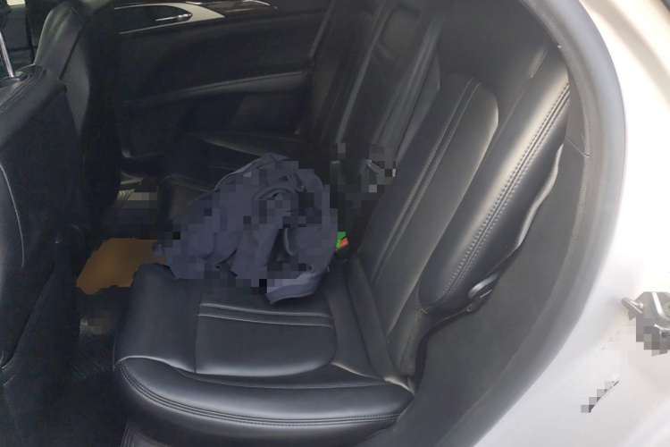 林肯MKZ 2019款 2.0T 尊享版 国V中控内饰21