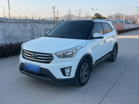 北京现代ix25 2015款 1.6L 自动两驱智能型GLS