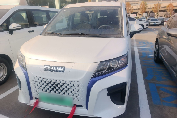 BAW北汽制造 锐胜王牌M7新能源 2025款 365KM 创业版 6座车身外观6001