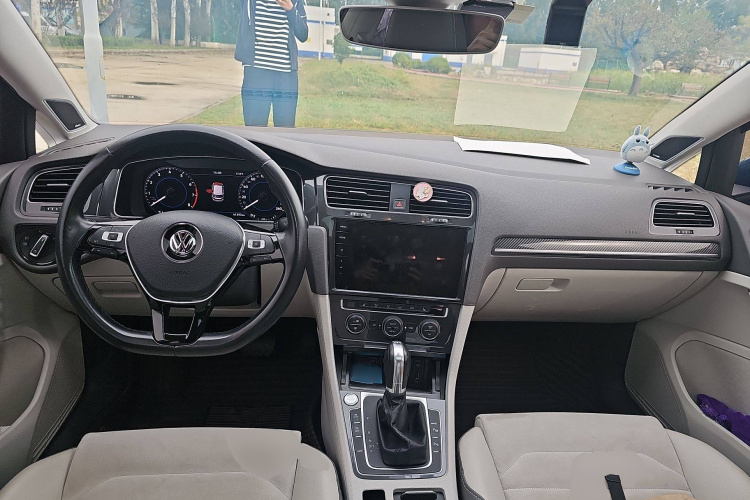 大众 高尔夫 2018款 280TSI 自动旗舰型中控内饰7002