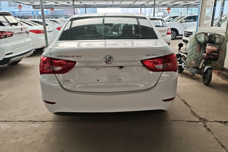 别克 英朗 2017款 15N 手动进取型车身外观6