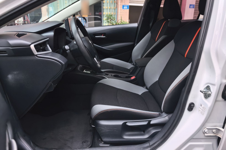 丰田 卡罗拉 2022款 1.2T S-CVT先锋PLUS版中控内饰19