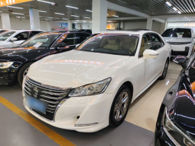 丰田 皇冠 2015款 2.5L 智享版