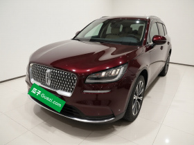 林肯 冒险家 2022款 2.0T 两驱尊雅版