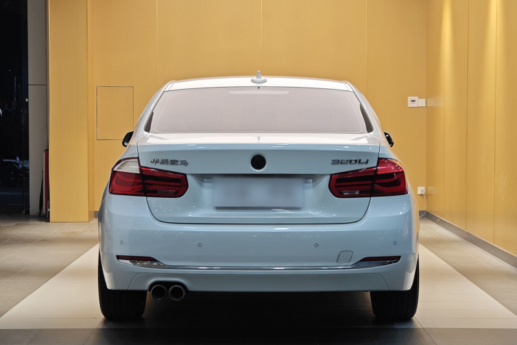 宝马3系 2018款 320Li 时尚型车身外观6010