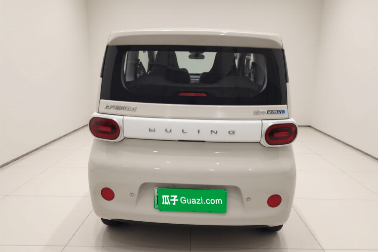 五菱汽车 宏光MINIEV 2024款 第三代 215km 青春版车身外观6