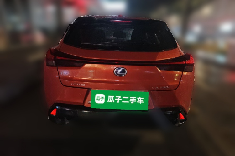 雷克萨斯UX新能源 2020款 300e 纯·悦版车身外观6