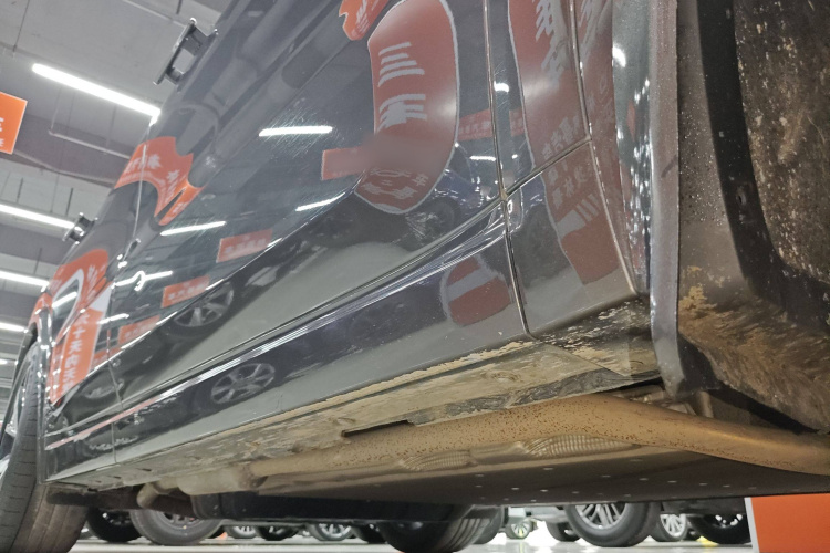 理想汽车 理想L8 2023款 Pro局部细节9001