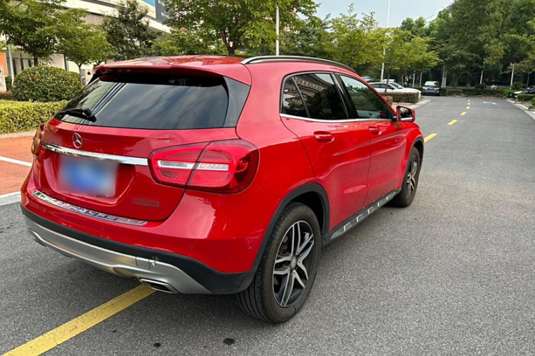 奔驰GLA 2015款 GLA 200 动感型车身外观6003