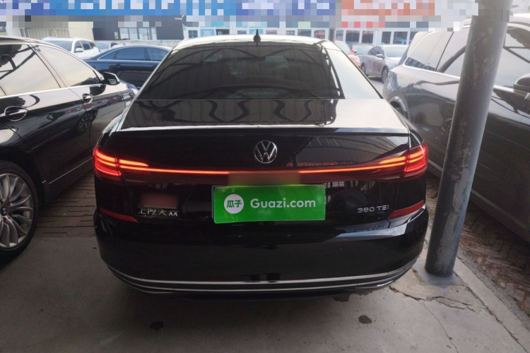 大众 帕萨特 2024款 380TSI 龙腾版车身外观6