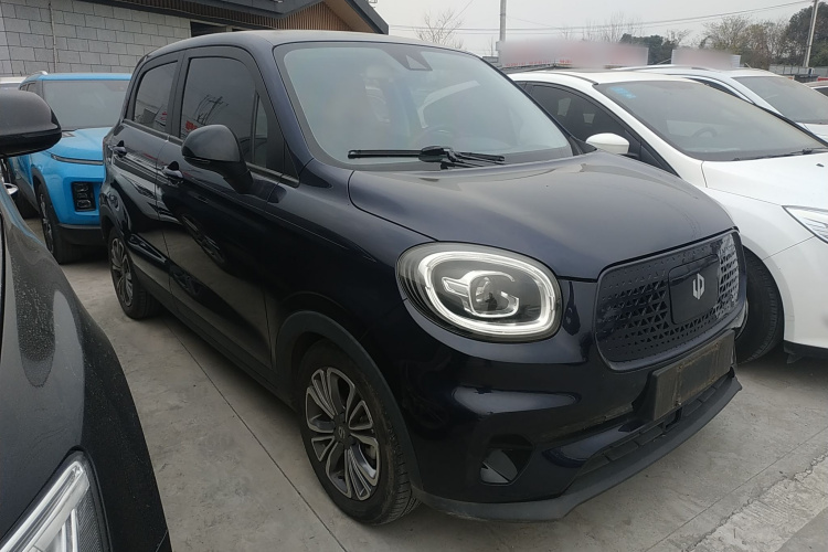 零跑汽车 零跑T03 2021款 400豪华版车身外观3